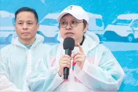 韩红自曝10年来援川8255万元，第四次对四川进行医疗援助，韩红基金会：2024年为四川捐赠项目总金额731万元图片