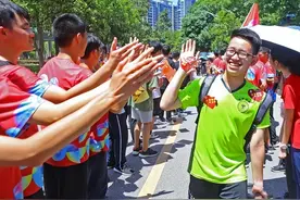 喜报！江西93名学生被清北等名校提前录取，88人来自同一中学图片