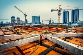 被曝光后才知道，原来钱是这么被花掉的，怪不得地方财政吃紧图片