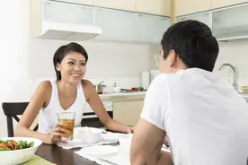 女强男弱的婚姻幸福吗？图片