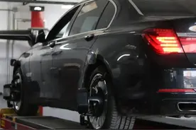 大哥2013年花150万买的宝马740，现卖9万没人要，无奈翻新继续开图片