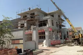 农村自建房被喊停，村民房屋不能翻建？政策来了，老百姓高兴了图片