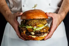 汉堡和三明治谁才是老大？汉堡和三明治有什么区别？答案都在这里图片