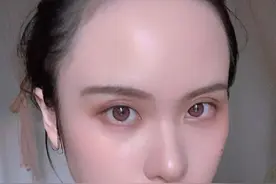 一个方法改善抬头纹！拜拜了抬头纹，别再回来了图片