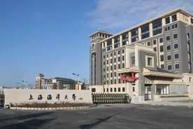 很多人打抱不平：为何上海海洋大学都进双一流了，上师还进不了？图片