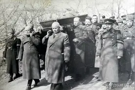 二战名将瓦图京，本能成为苏联元帅，为何死在乌克兰？图片