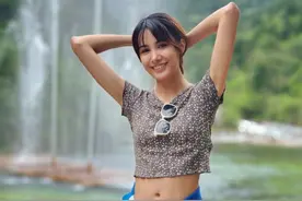 特别漂亮的中德混血美女，有德国女人的刚猛，又有中国女人的温柔图片