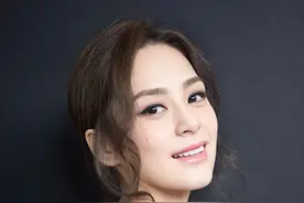 阿娇在《浪姐3》玩游戏胜负欲强烈，一句话自揭伤疤图片