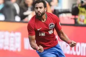 河南建业的“抬棺之战”与马宁的照片图片