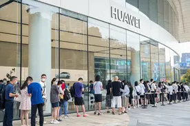 高价进美国市场，“嚣张”的华为，给美国人带去了，最需要的东西图片