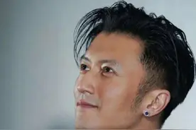 谢霆锋，永远的美男子，发型永远是那么有个性图片