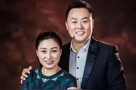 14年前，爆红后承诺不抛弃糟糠妻的他，如今是否做到了？图片