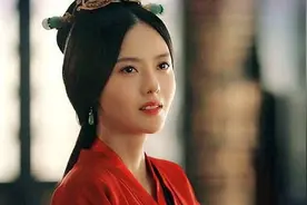 “我与春风皆过客，你携秋水揽星河”啥意思？你也误解过诗人吗？图片