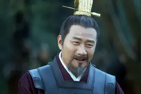 给2022年演技最好的11位配角排名：胡军第三，程煜第五，聂远第九图片