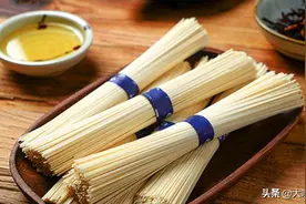 这4种挂面，内行人从不买，没营养还贵，很多人经常吃，涨知识了图片