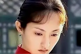 《大宅门》：申小青被骗婚的遭遇，赤裸裸地揭开了白景琦的虚伪图片