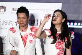 凤凰传奇为啥不是夫妻？玲花被问有没对曾毅动过心！回答令人意外图片