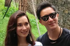 卢靖姗痛失父母，韩庚妈妈把她当女儿，是她带娃上“浪姐”的底气图片