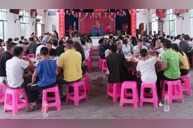 山东一大爷办寿宴，直言：飞天茅台都管够，但随礼不能超100图片