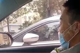 湖北襄阳女子开车不满丈夫唠叨，用胶带封其嘴绑其手：这下安静了图片