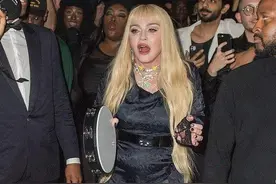 作为女性时尚先锋的麦当娜，为何在60岁以后，也会有容颜焦虑？图片