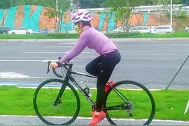 新买一辆难求的美利达斯特拉kingdisc公路车图片