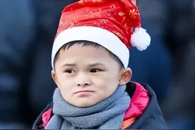 被父母当摇钱树，被注射抑生长剂，这四位童星太惨了图片