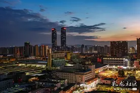 《光影昆明城》之四昆明火车站图片