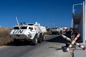 中国维和部队全副武装，防范以色列再次偷袭？410名官兵全部安全图片