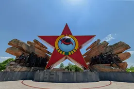 红军很穷？不对！红军其实很富，但前提是只有毛泽东当家才能富！图片