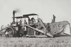 农机里程碑：联合收割机的历史图片
