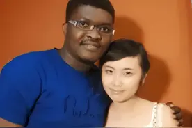 黑人歌手好弟近况：走红后娶中国姑娘，如今36岁仍未取得中国绿卡图片