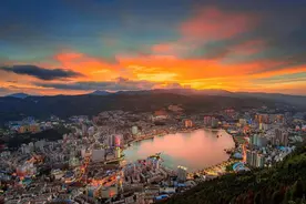 云南的小香港，避暑的绝佳胜地，物价不高，还特别适合旅居养老图片