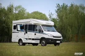 不到50万，大厂爆款车型上新了！宇通新款C533小额头房车图片