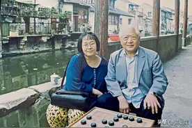 央视胖主持张越：曾扶持韩红，一度靠追债生存，58岁单身令人唏嘘图片