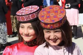 新疆最早的居民是哪个民族？图片