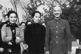 宋霭龄：名气不如两个妹妹，却是家族王朝缔造者，疯狂敛财1500亿图片