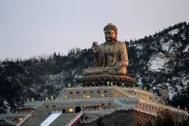 跟着诗歌去远方（8）南山景区是佛教名山图片