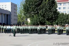 迎接二十大 奋进新征程丨北部战区陆军政治工作部队列会操展英姿图片