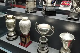 听藏品讲故事 | 七座世乒奖杯，一座精神丰碑图片