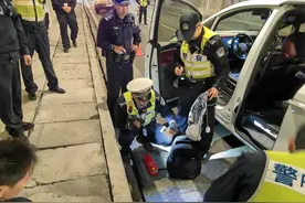 一女子被非法限制人身自由，深夜向警察求助，贵州交警及时出手→图片