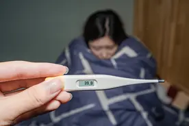 特殊时期，退烧神方请收好，4味中药煮水，最快一剂退烧！图片