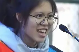 “凌晨六点的天很黑，六百多分的成绩很耀眼”，教育内卷谁之过？图片