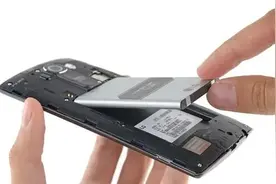 现在的手机放弃可拆卸电池，是科技升级，还是电池有问题？图片