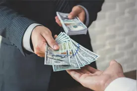 家里面有现金的要留心，这3个地方不能藏钱！图片