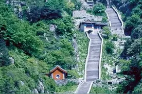 《永远的冲锋号》，为官一任，造福一方是为官之道图片