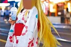 一个无知女孩穿和服的事件，如何演变成了对爱国者的集体讨伐？图片