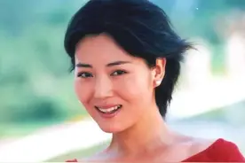 演员王茜华：我这辈子最正确的决定，就是45岁高龄为小丈夫生儿子图片