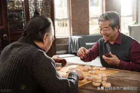 心眼特别坏的人，通常有三个特征，很明显图片