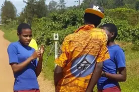 中国二手服装，成了老外的潮牌？图片